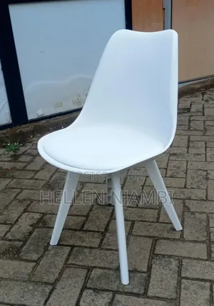Eames Chair - White