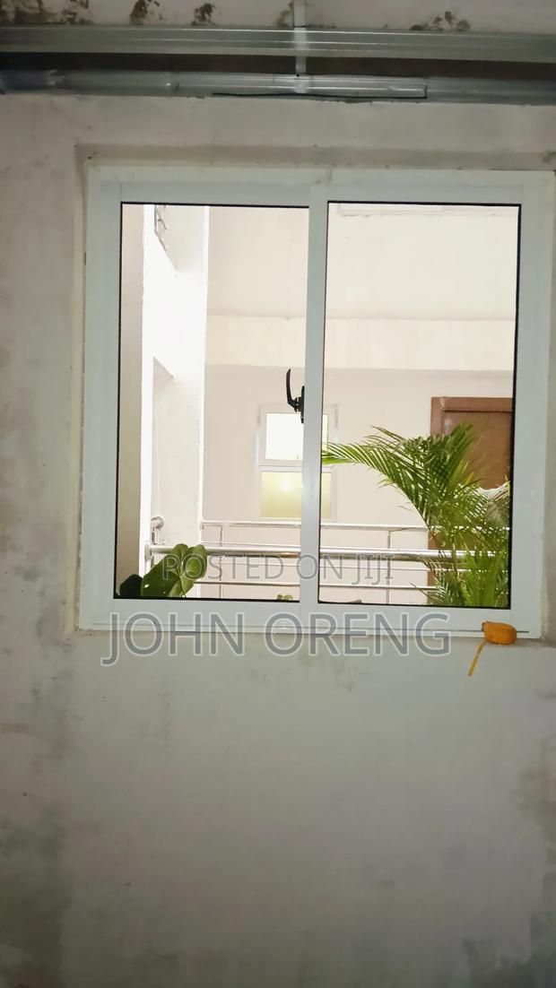 Sliding Window - thumbnail 2