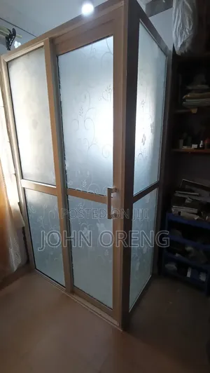 Aluminium Cubicle