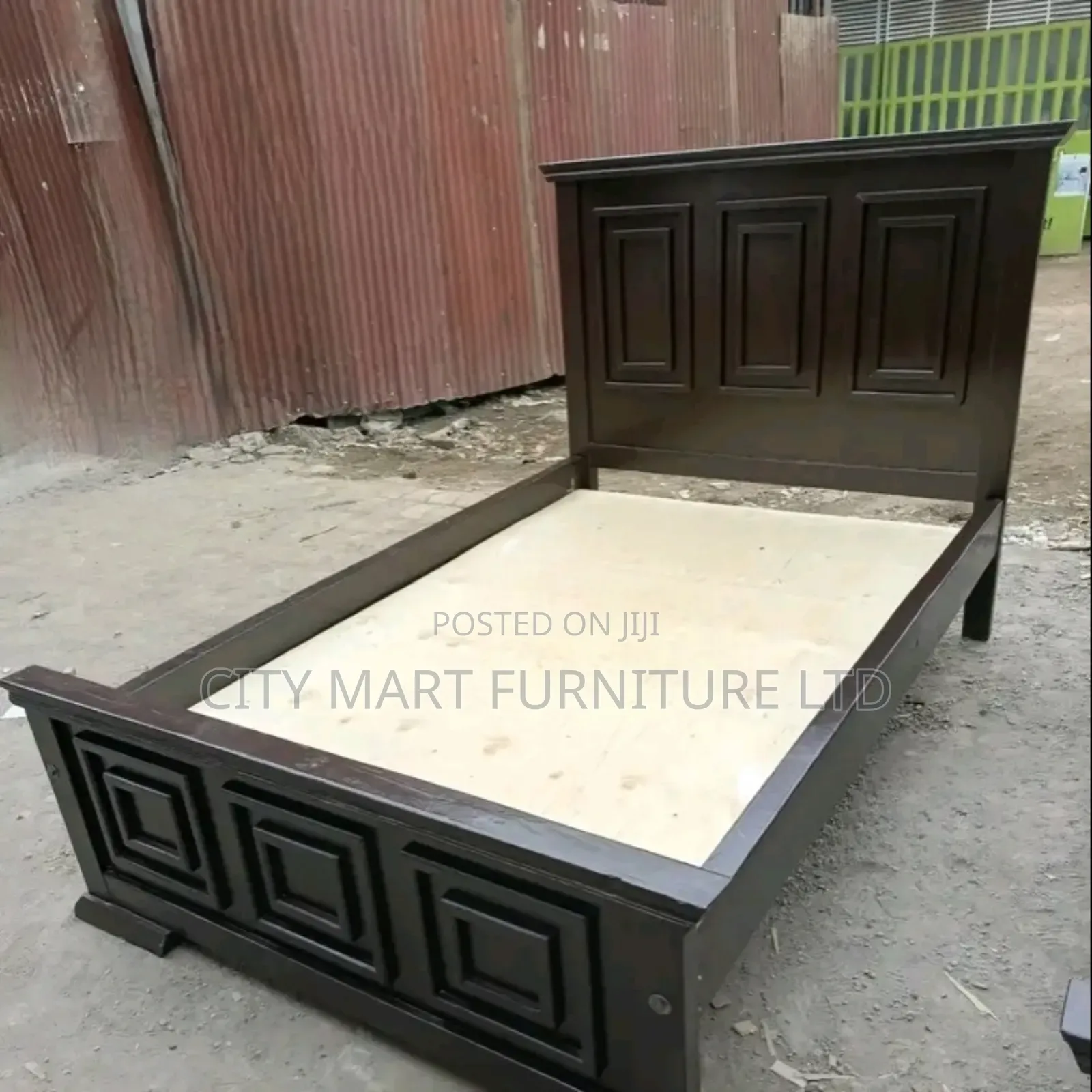 Fine-Artisan Board Beds