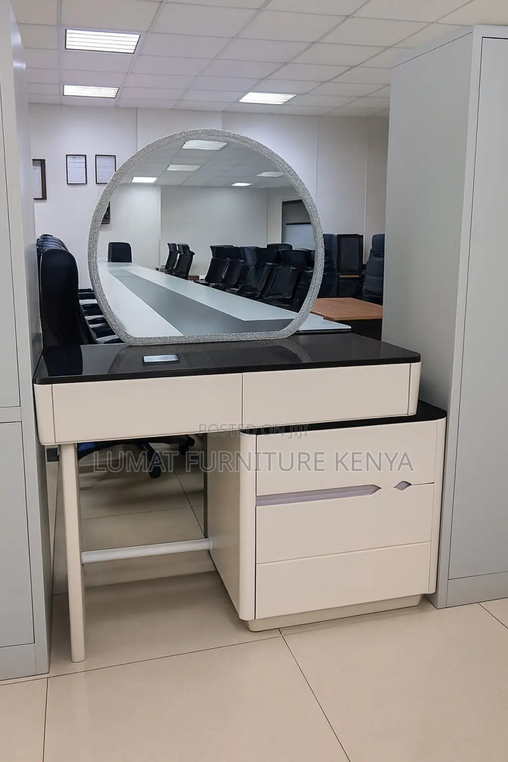 White Modern Vanity Table?
