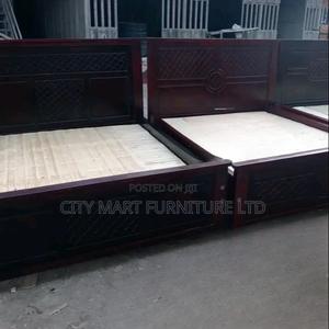 Peak-Quality Board Beds - main view