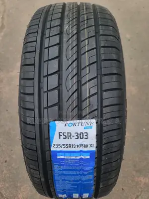 235/55r19 Fortune Tyres 105 W X/L Fsr303