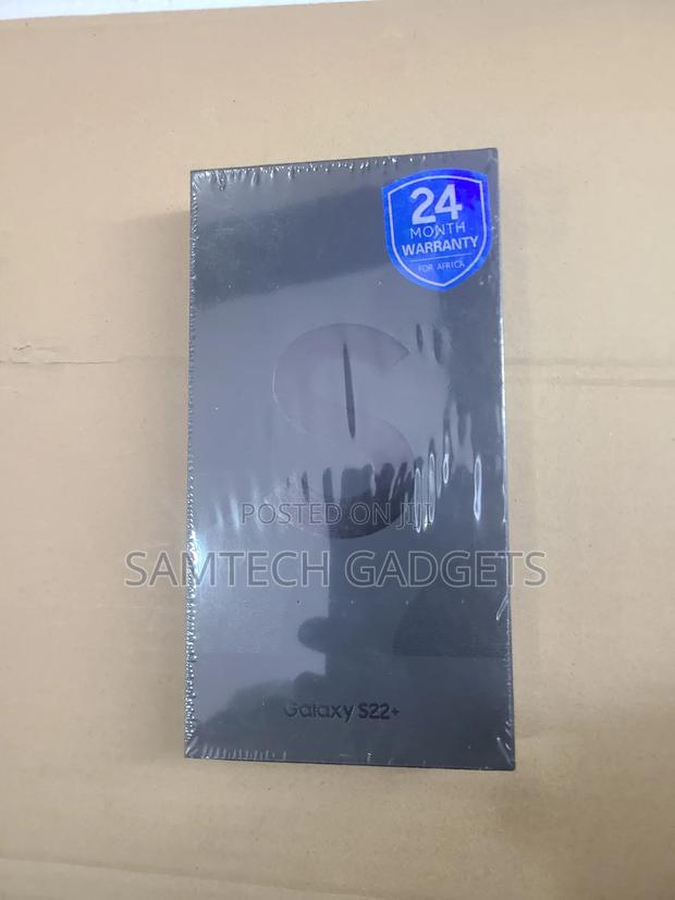 New Samsung Galaxy S22+ 5G 256 GB Gold
