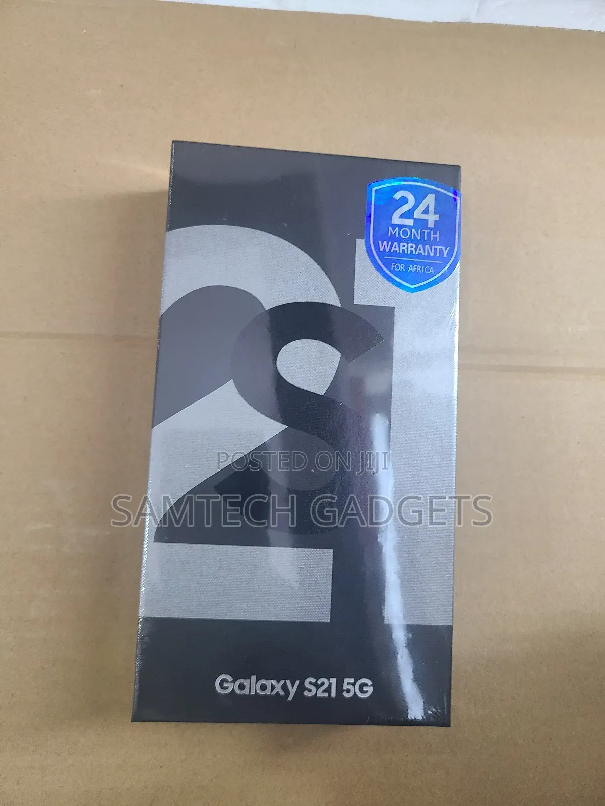New Samsung Galaxy S21 5G 256 GB Gold
