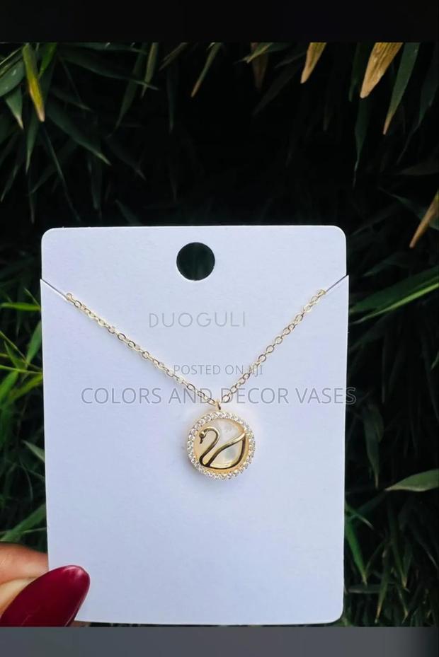 Luxury Pendant Necklaces  – Stylish Gift-Ready - main view