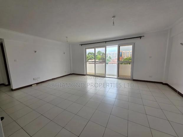 2bdrm Apartment in Raphta Road Area for rent - thumbnail 3