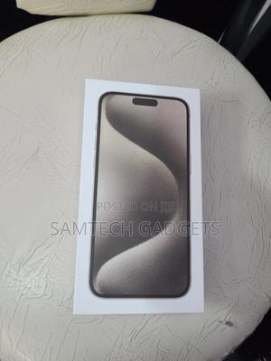 New Apple iPhone 15 Pro Max 512 GB Silver - thumbnail 2