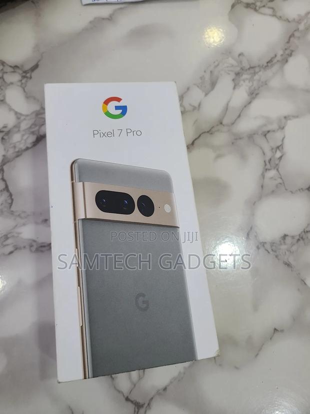 New Google Pixel 7 Pro 128 GB Gold - main view
