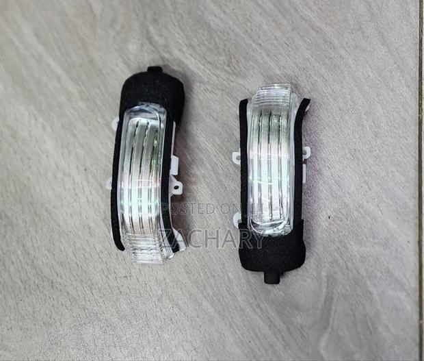 Toyota Fortuner Mirror Light