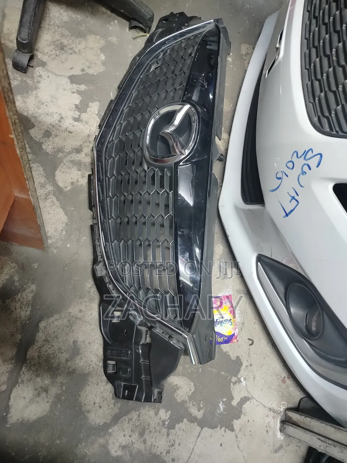 Ex Japan Cx-5 Grille