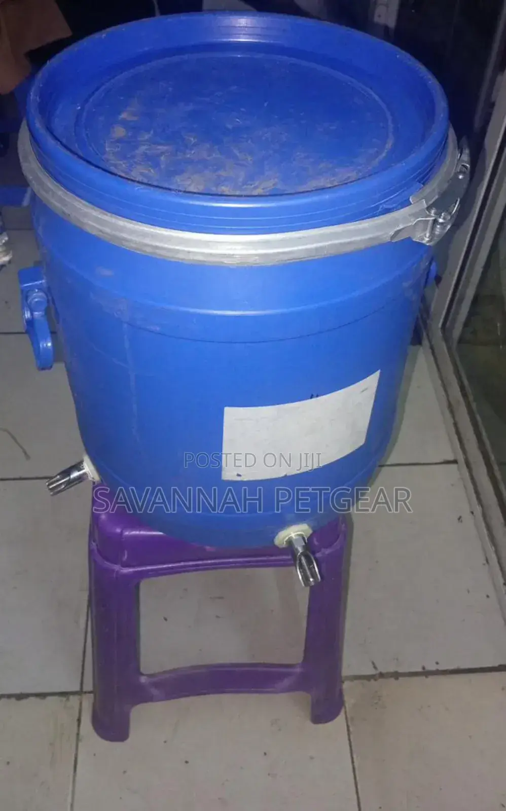 Automatic Pig Piglet Waterer Nipple Drinkers Portable 40l Container