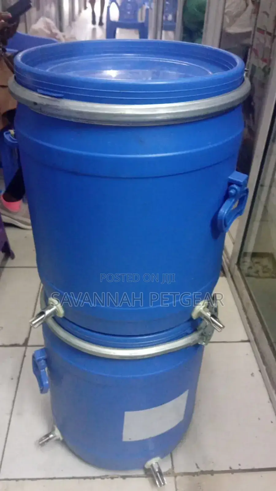 Automatic Pig Piglet Waterer Nipple Drinkers Portable 40l Container