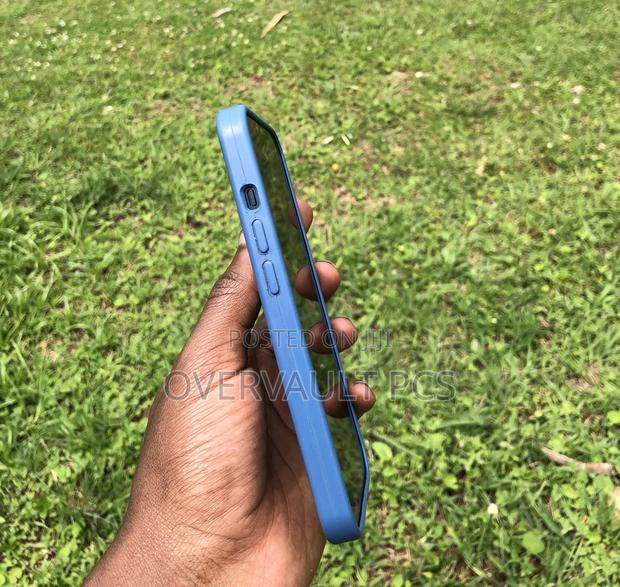 Apple iPhone 14 128 GB Black - thumbnail 10