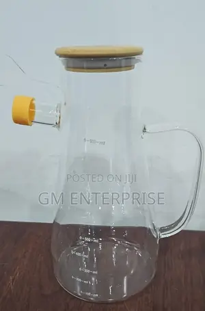 *900ml Glass Jug Bamboo Cork 2 Way Outlet Dispense
