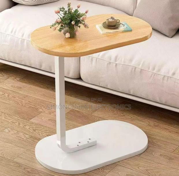 High Quality C-shaped Side Stool - thumbnail 3