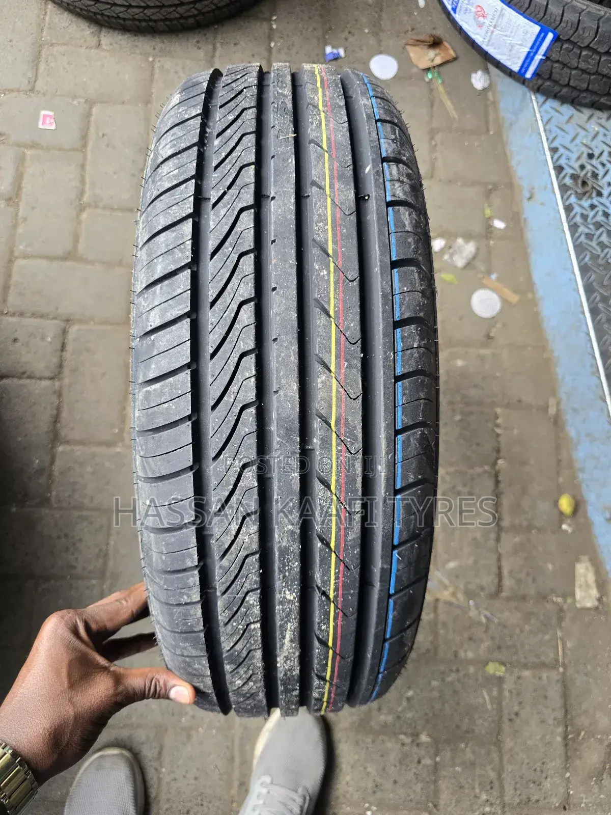 215/60r17 Mirage Tyre
