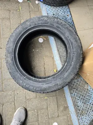 215/60r17 Mirage Tyre