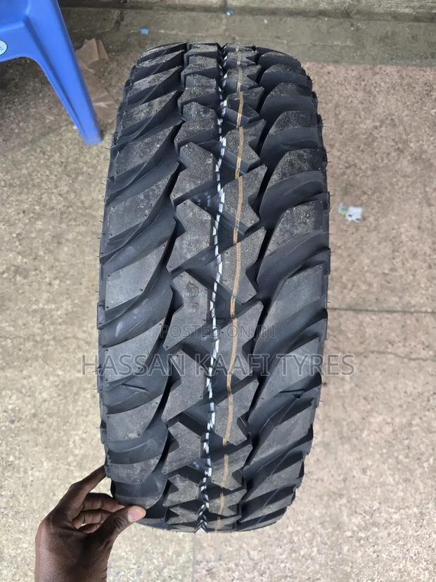 265/75r16 Bredgstone Tyre M/T