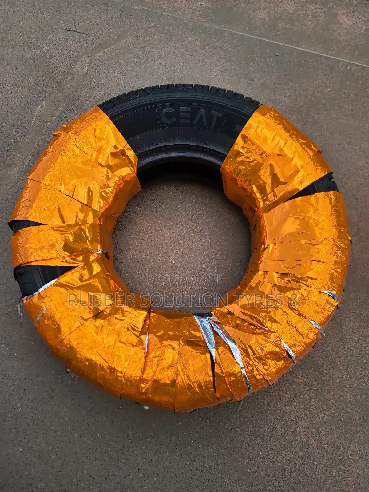 255/70 R15 Ceat Tyres Made in Indonesia