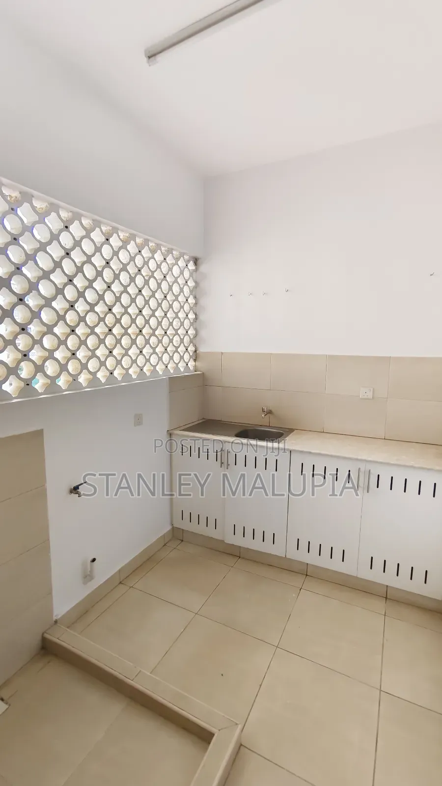 3bdrm Apartment in Westlands Area for rent