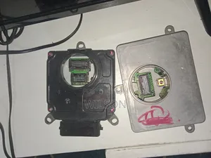 Harrier 2017-2022 Headlight (Ballast)Computers