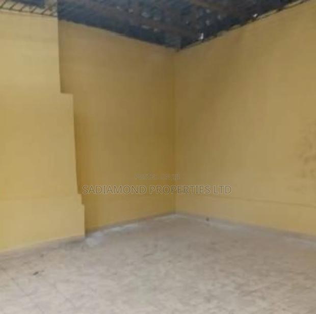 2,500 SQFT Warehouse for Rent in Industrial Area, Nairobi - thumbnail 5