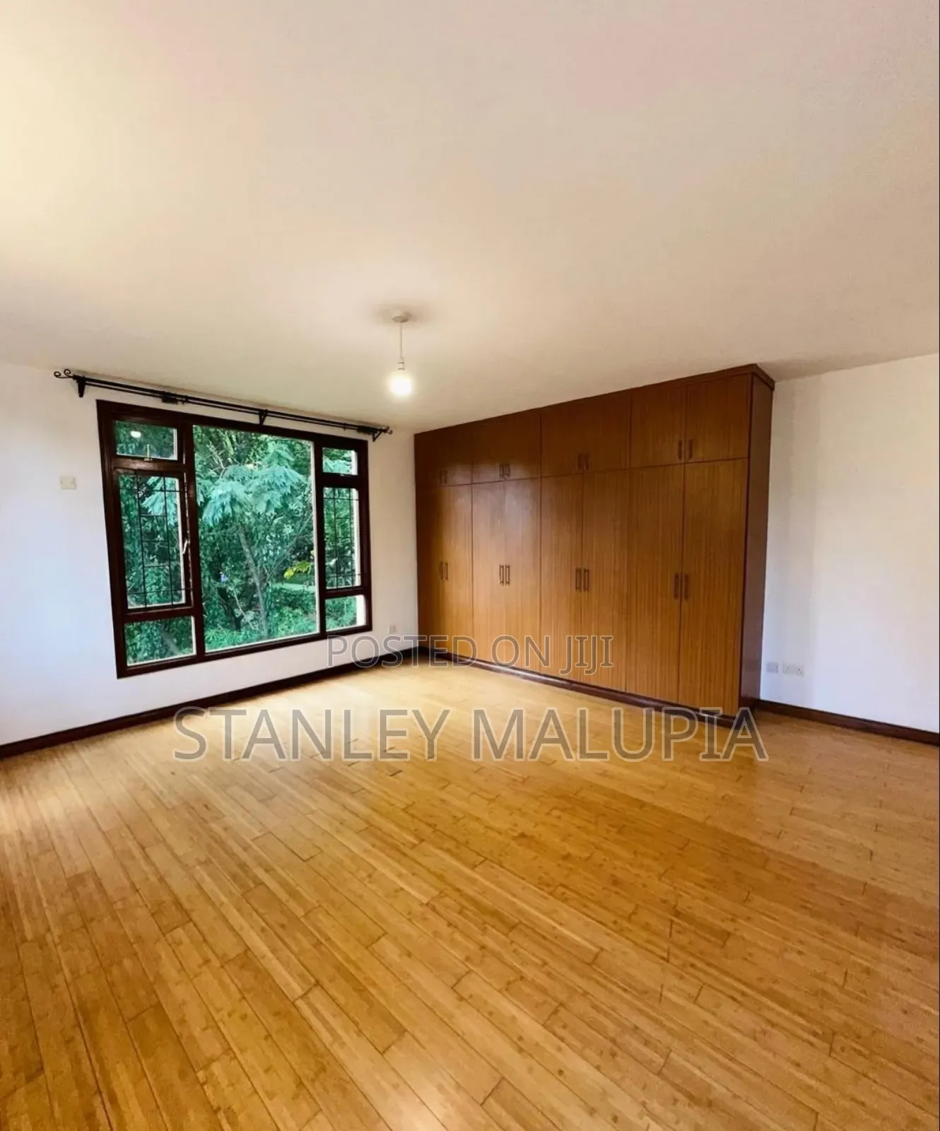 4bdrm Apartment in Riverside Area for rent