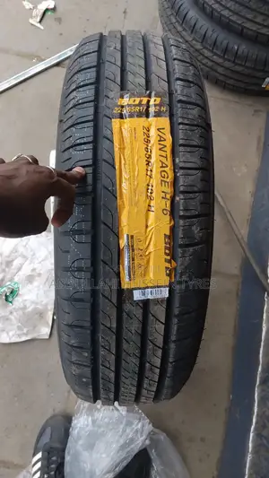 225/65 R17 Vantage H_6