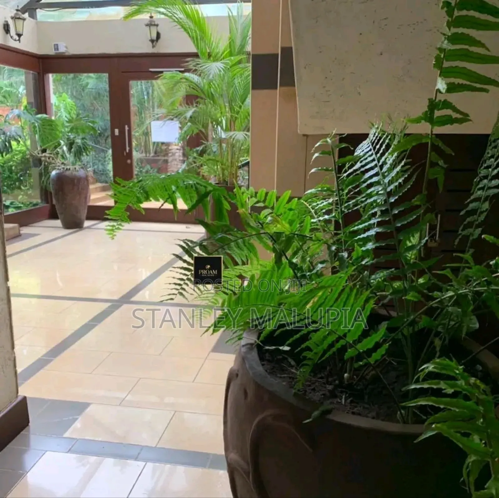 3bdrm Apartment in Rhapta, Raphta Road Area for rent