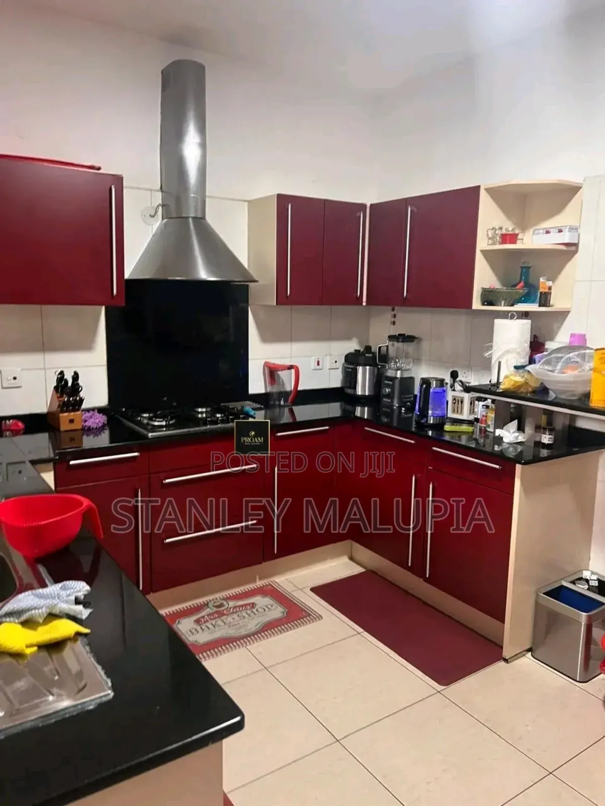 3bdrm Apartment in Rhapta, Raphta Road Area for rent