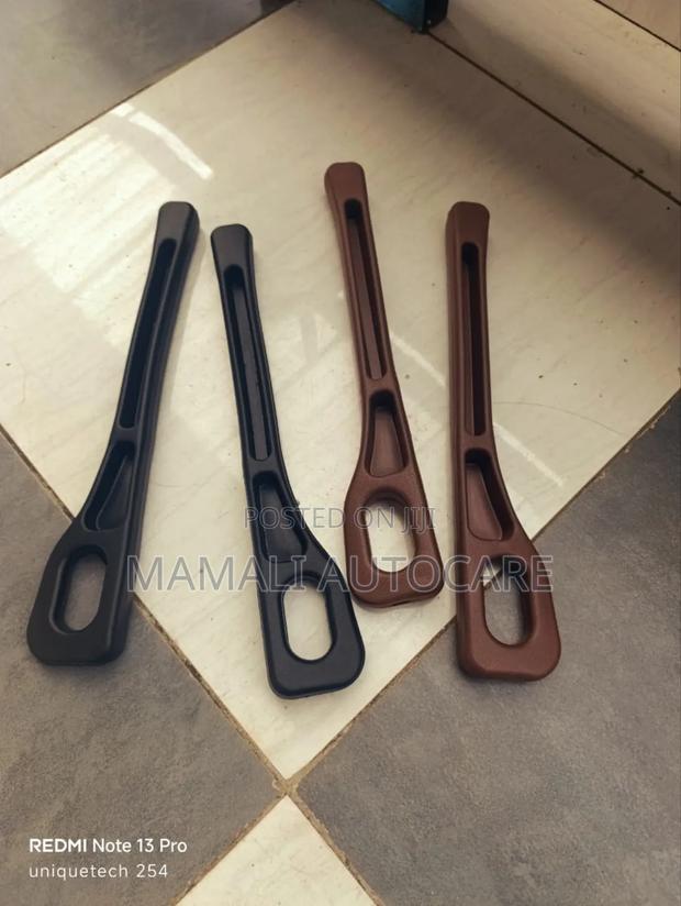 Universal Car Seat Side Organizer 2pcs With Card Phone Holder - main view