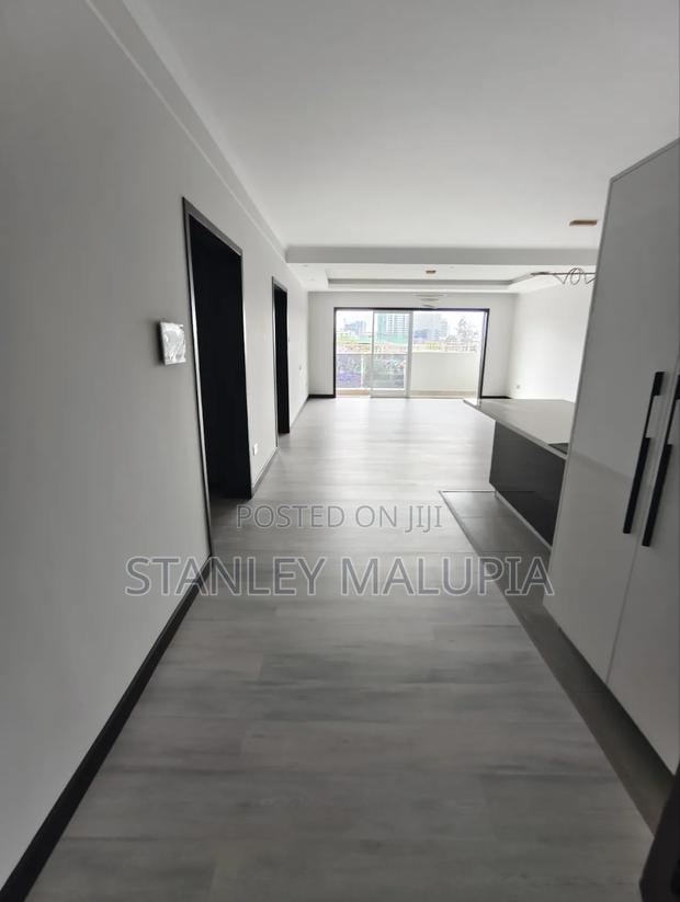 2bdrm Apartment in Riverside for sale - thumbnail 2