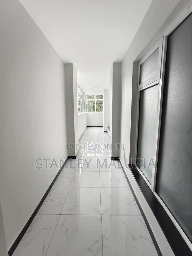 2bdrm Apartment in Riverside for sale - thumbnail 3