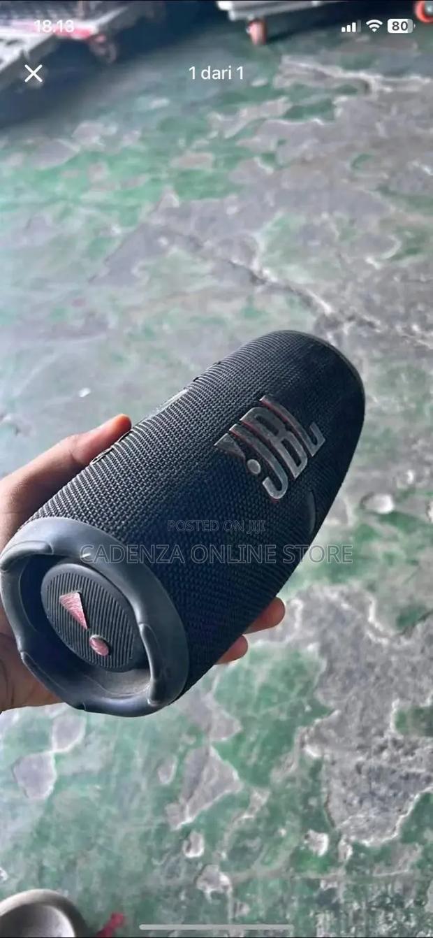 JBL Charge 5 - thumbnail 2