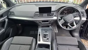 Audi Q5 2.0T Premium AWD quattro 2018 Blue