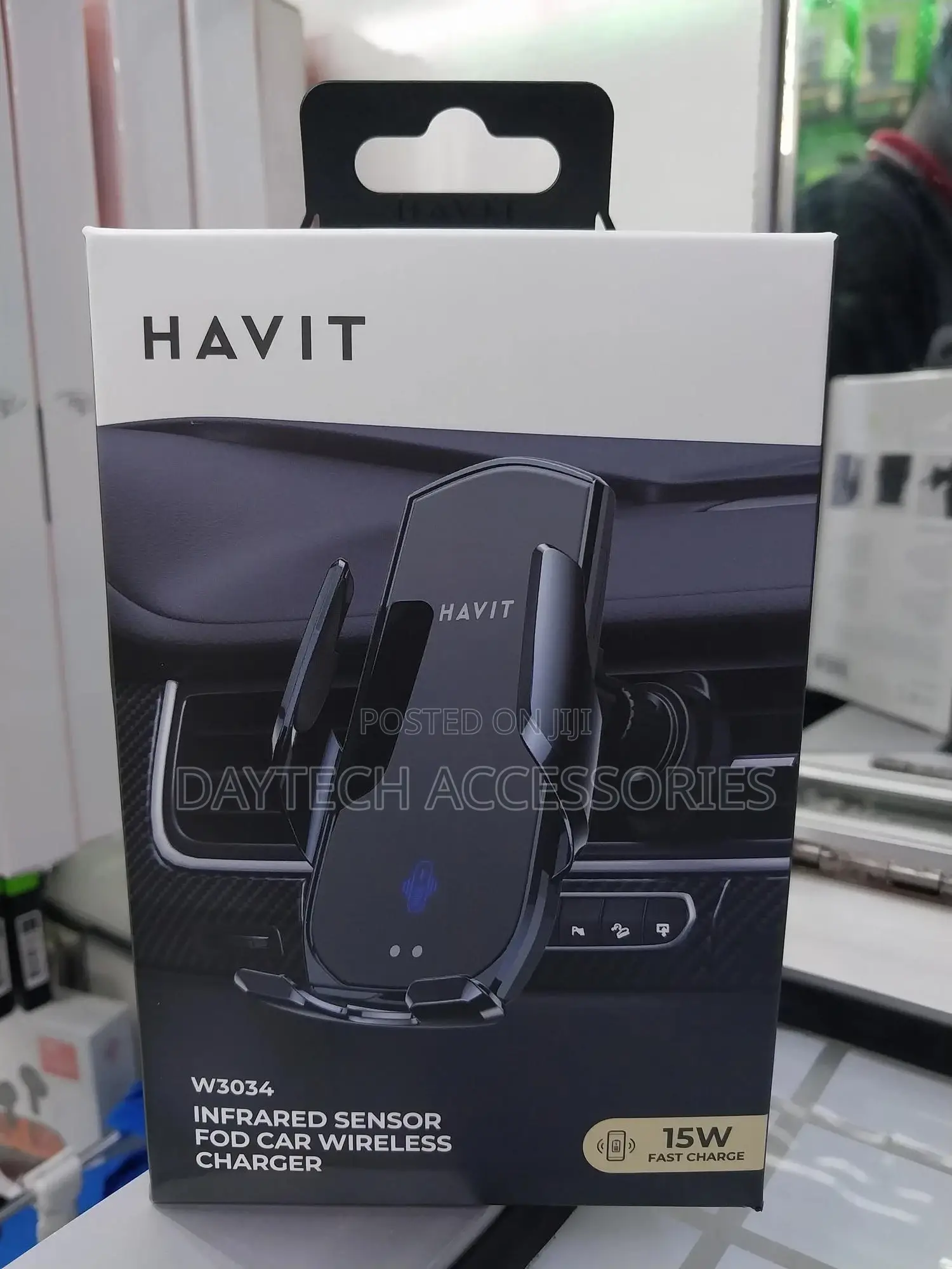 Havit W3034 High Quality Phone Holder and Wireless Charger.
