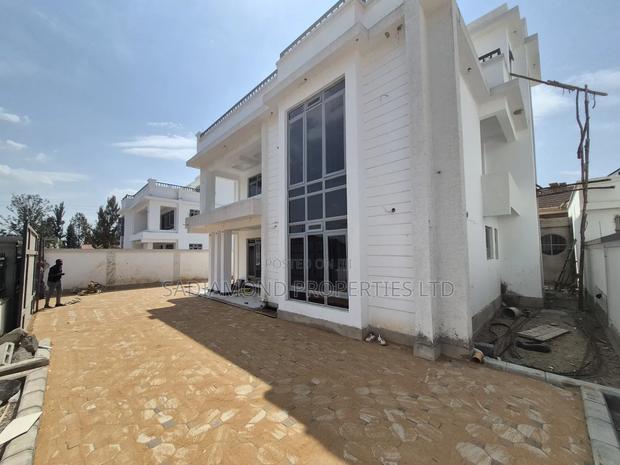 5bdrm House in Mugutha, Ruiru for sale