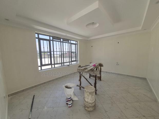 5bdrm House in Mugutha, Ruiru for sale - thumbnail 2