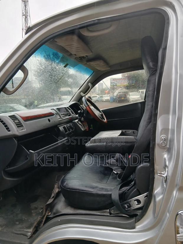 Toyota HiAce 2013 Silver - thumbnail 6