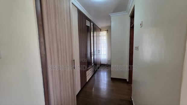 Furnished 5bdrm House in Runda for rent - thumbnail 8