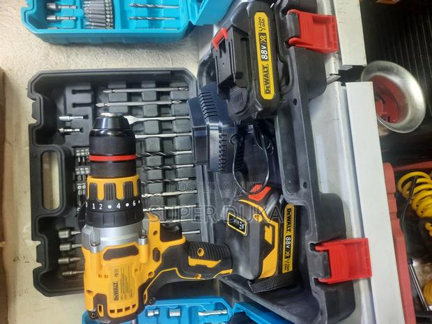 Dewalt 88v Cordless Hammer Drill Tool Set. - thumbnail 2