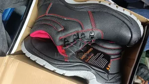 Unisex Safety Boots Shoes