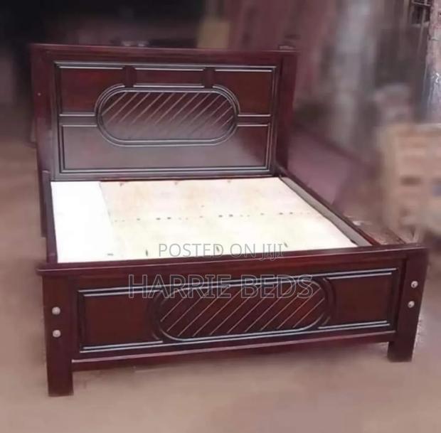 Strong Hardwood Bed - main view