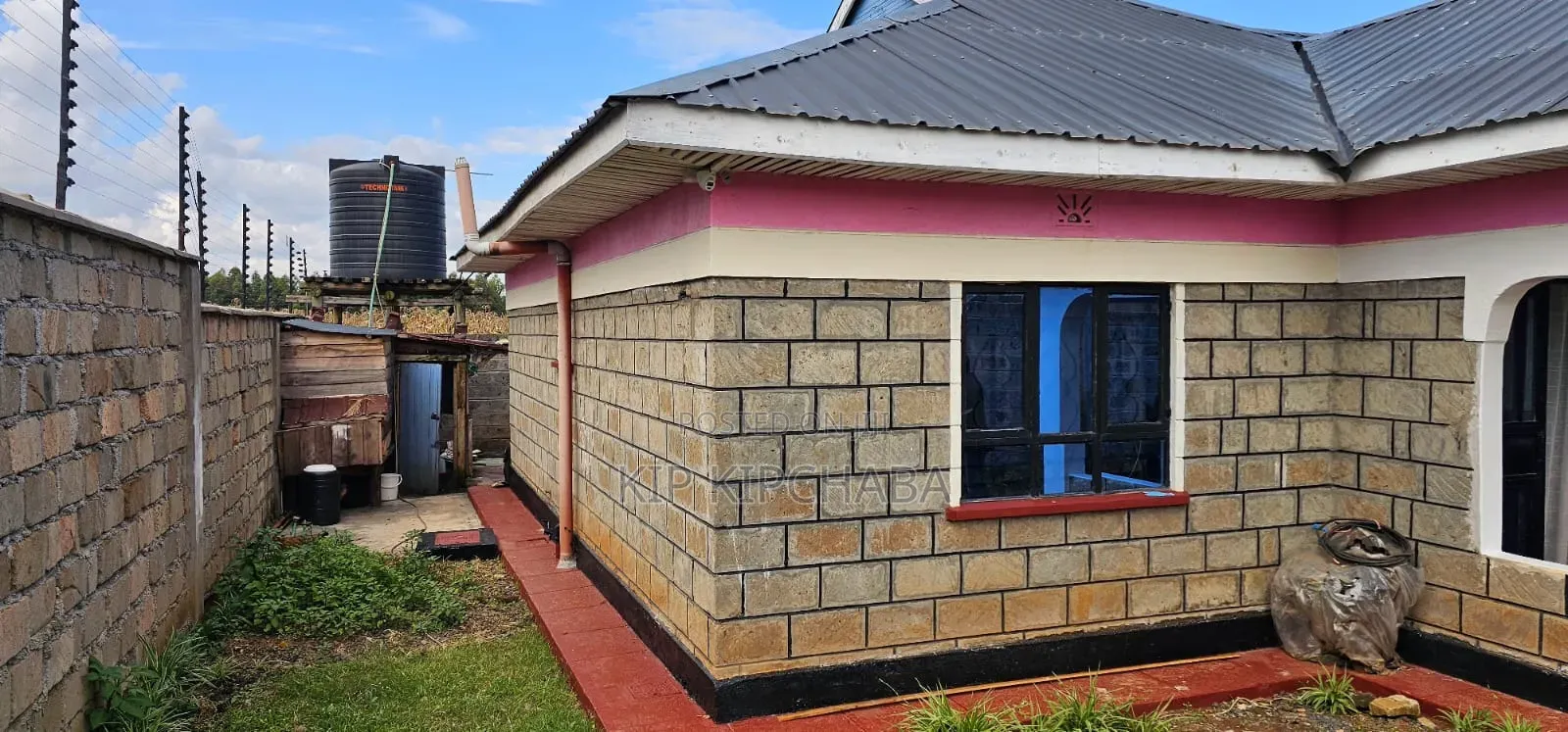 3bdrm Bungalow in Illula for sale