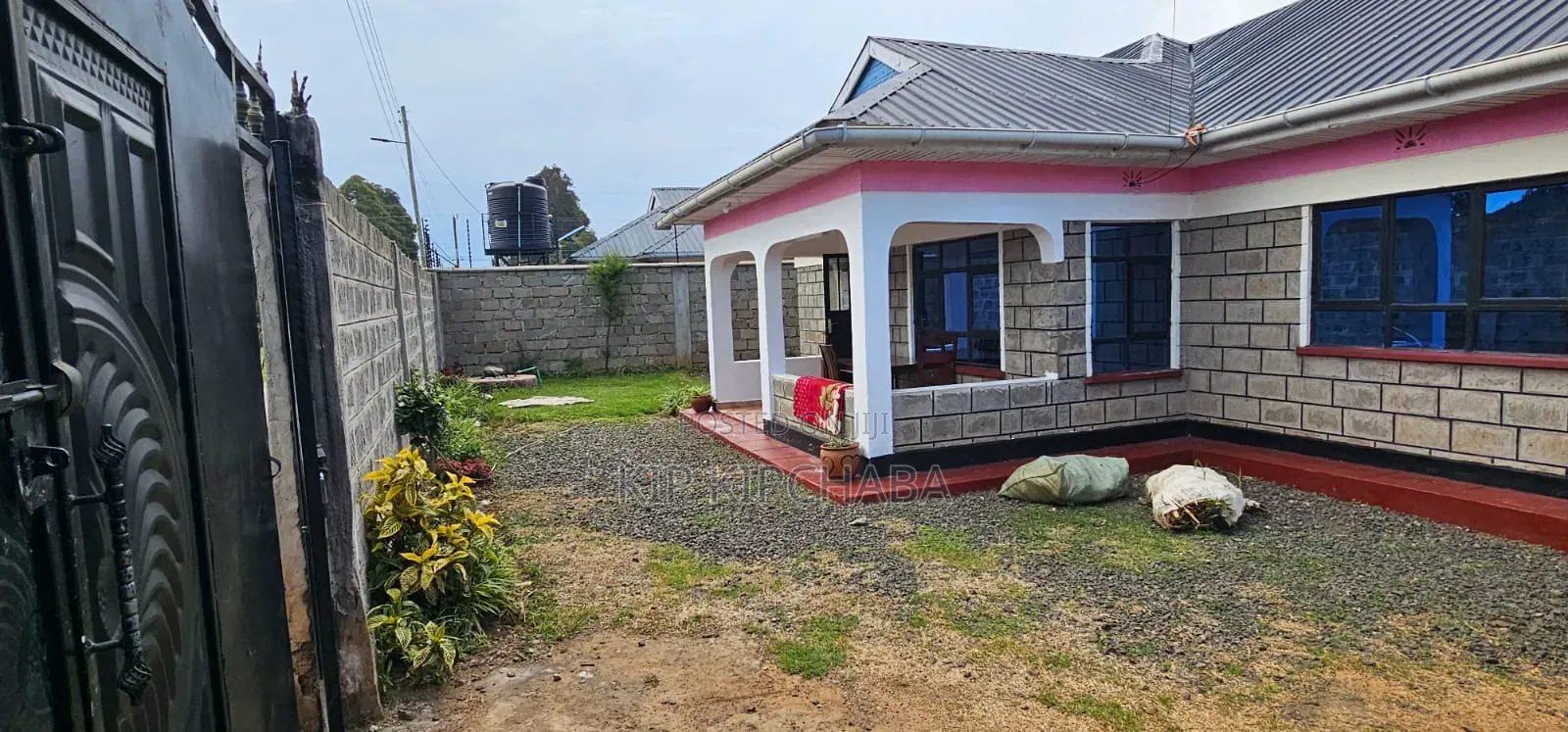 3bdrm Bungalow in Illula for sale