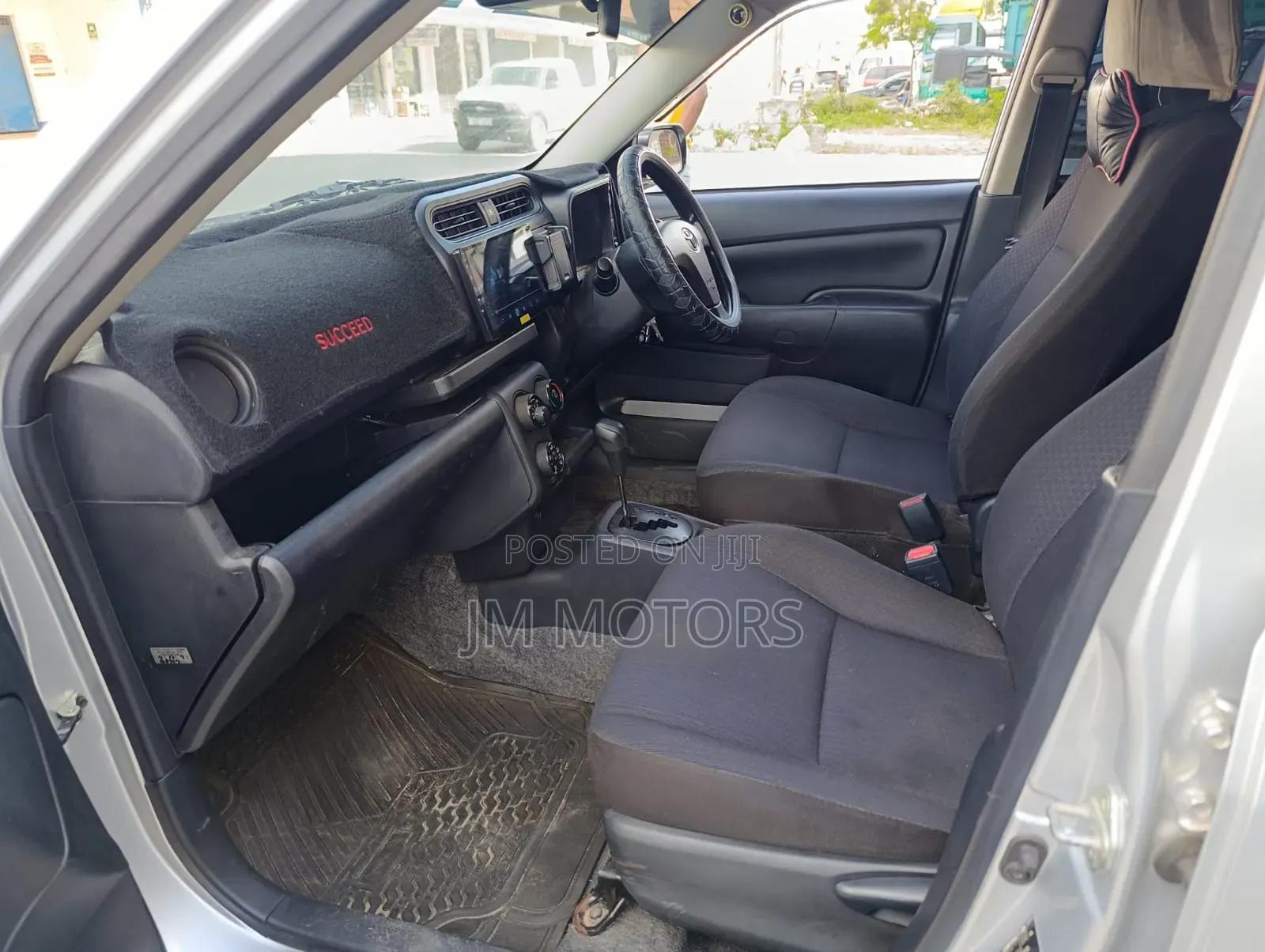 Toyota Succeed 2019 Silver