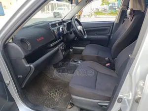Toyota Succeed 2019 Silver