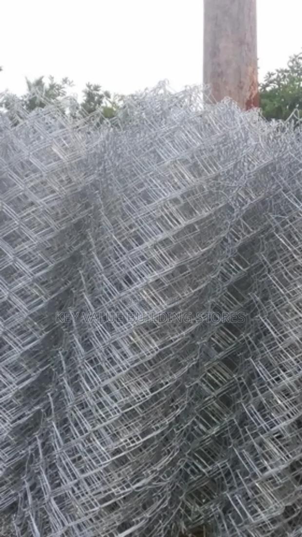 Chain Link 11g 80 by 80 - main view