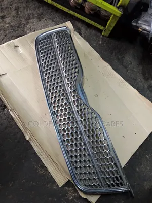 Toyota Fielder Grill (2005)